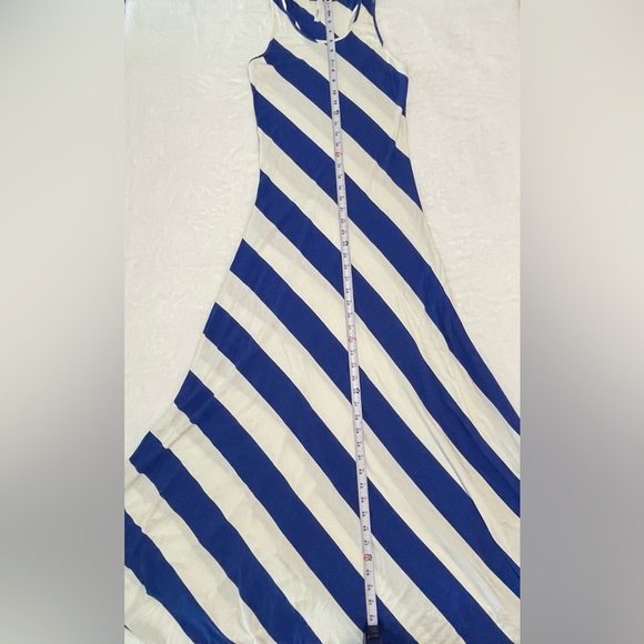 NWOT Blue and White Striped Maxi Dress - Medium Summer Gorgeous Flattering Dress - Picture 3 of 5